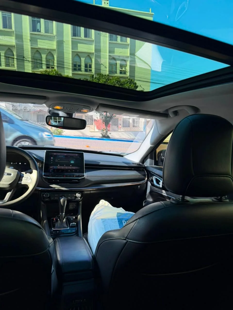 Jeep Compass 2022 cinza: foto 6 de 7