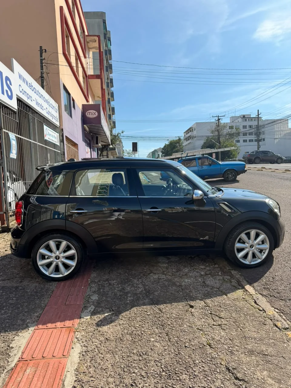 Mini Cooper Countryman 2011 preto: foto 3 de 9