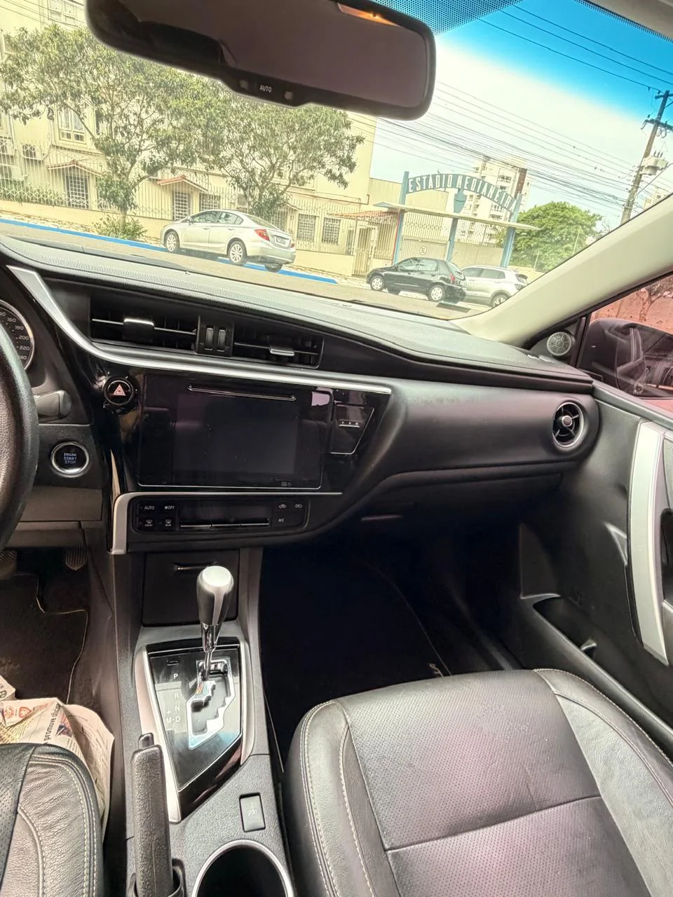 Toyota Corolla 2018/2019 preto: foto 7 de 11