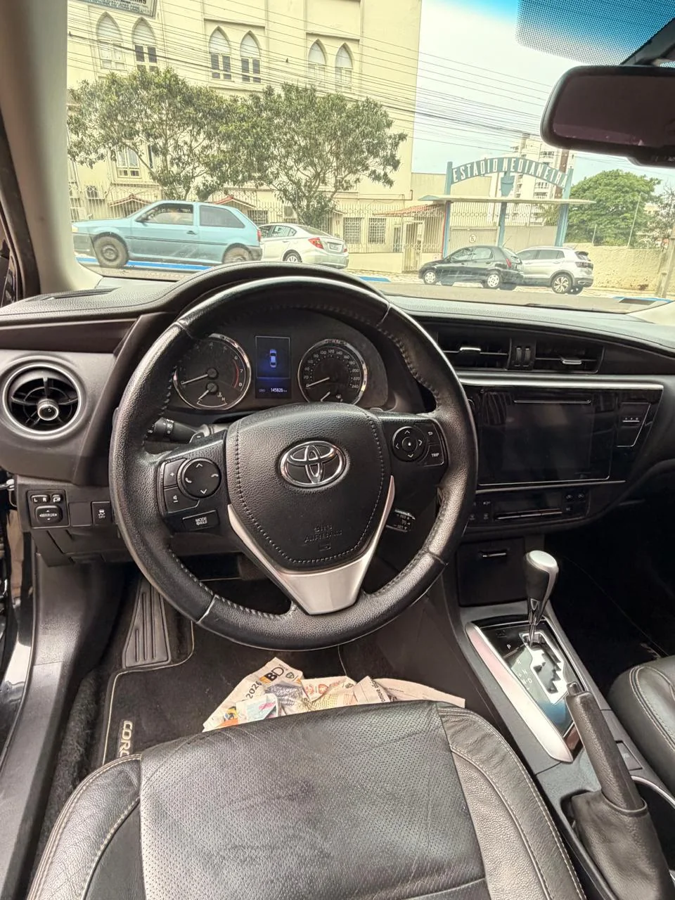 Toyota Corolla 2018/2019 preto: foto 8 de 11